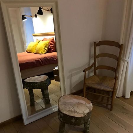 Chambre A La Ferme Precy-le-Sec Luaran gambar